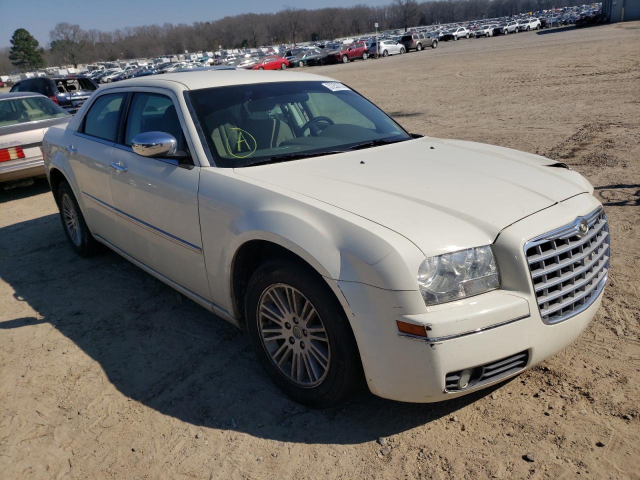 Photo 1 from auction – 2010 CHRYSLER 300 TOURIN with VIN 2C3CA4CDXAH132569