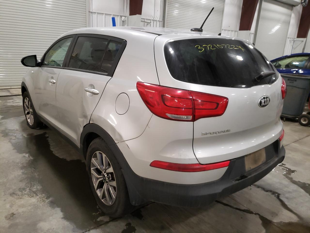 Photo 3 from auction – 2015 KIA SPORTAGE L with VIN KNDPBCAC3F7756196