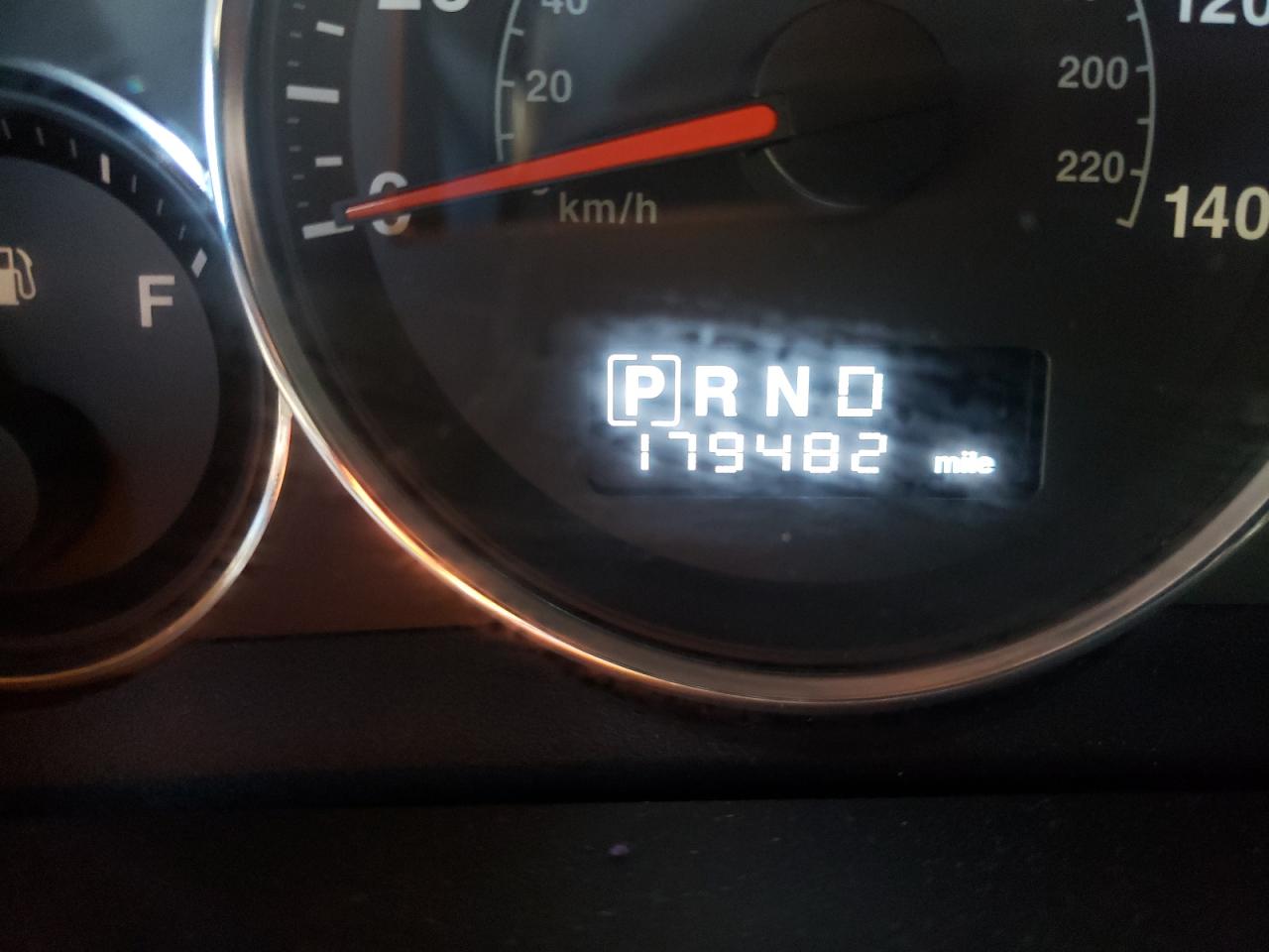 صورة رقم 8 من المزاد - 2010 JEEP COMMANDER مع VIN 1J4RG4GK8AC106854