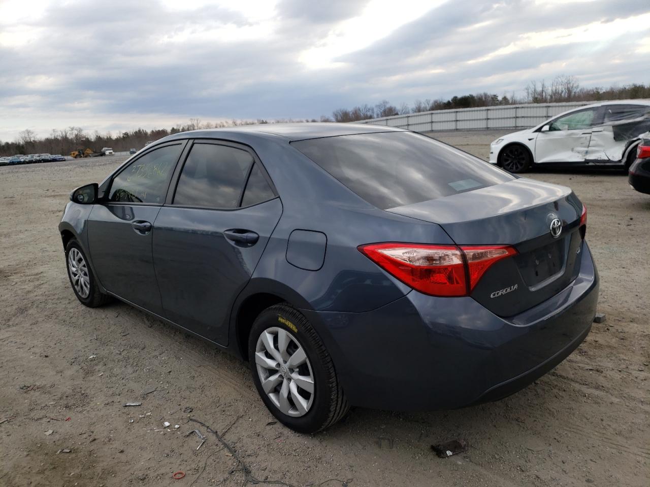 Photo 3 from auction – 2017 TOYOTA COROLLA L with VIN 2T1BURHE2HC885627