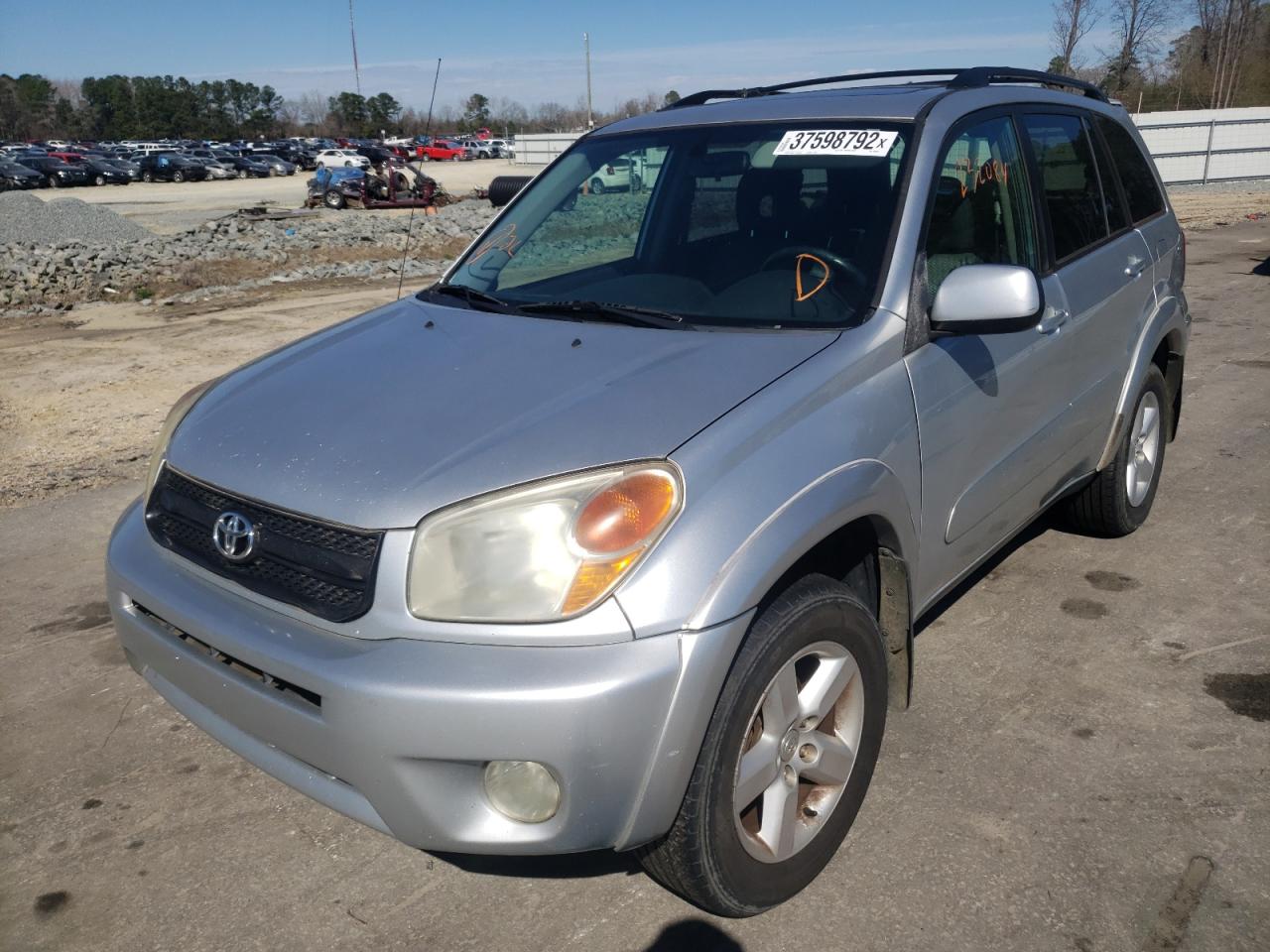 Zdjęcie 2 z aukcji – 2005 TOYOTA RAV4 z VIN JTEHD20V450046853