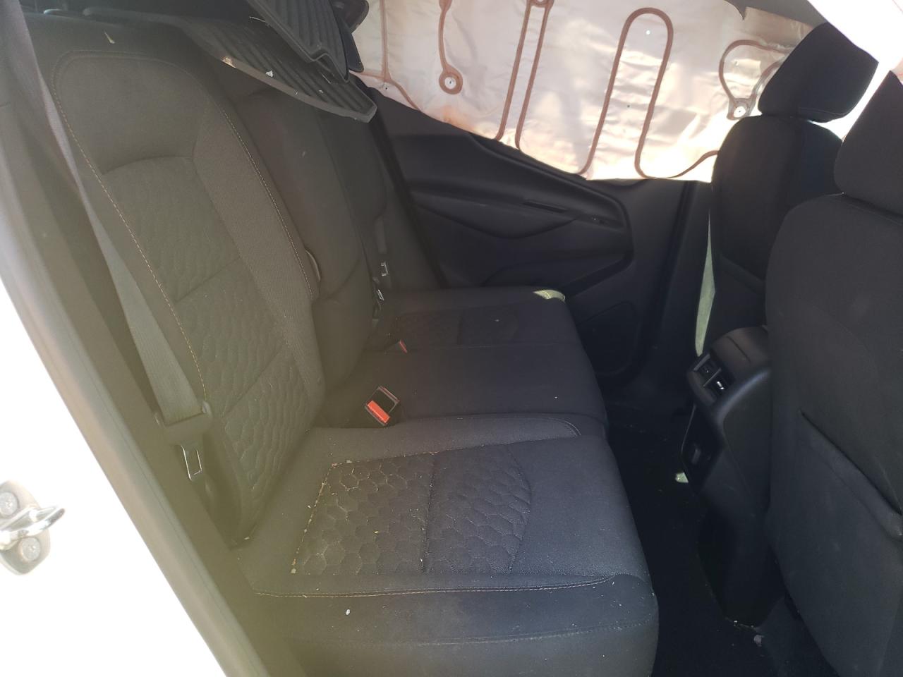 Photo 6 from auction – 2018 CHEVROLET EQUINOX LT with VIN 2GNAXJEV9J6320122