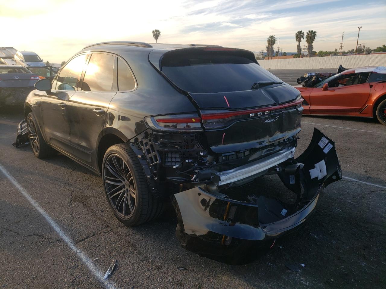 Photo 3 from auction – 2020 PORSCHE MACAN S with VIN WP1AB2A5XLLB37047