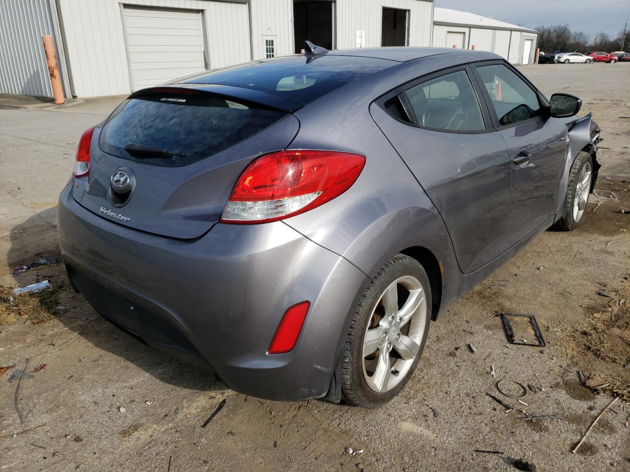 Photo 4 from auction – 2015 HYUNDAI VELOSTER with VIN KMHTC6AD5FU243146