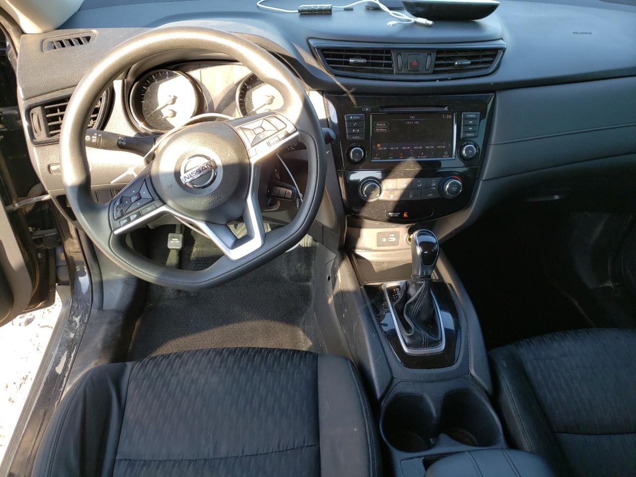 Photo 9 from auction – 2018 NISSAN ROGUE S with VIN KNMAT2MT1JP584624