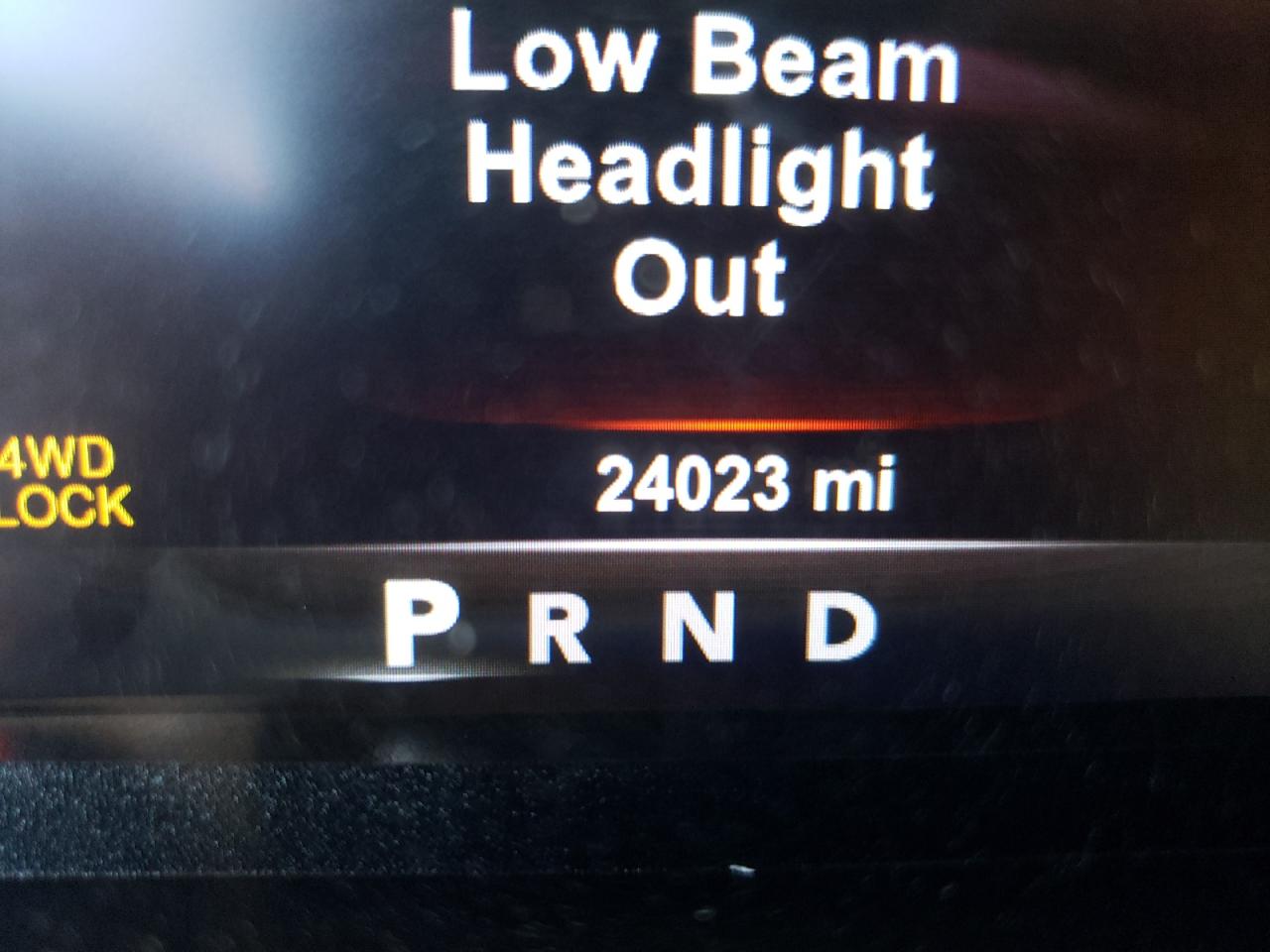 Photo 8 from auction – 2018 RAM 1500 SLT with VIN 1C6RR7LT7JS321901