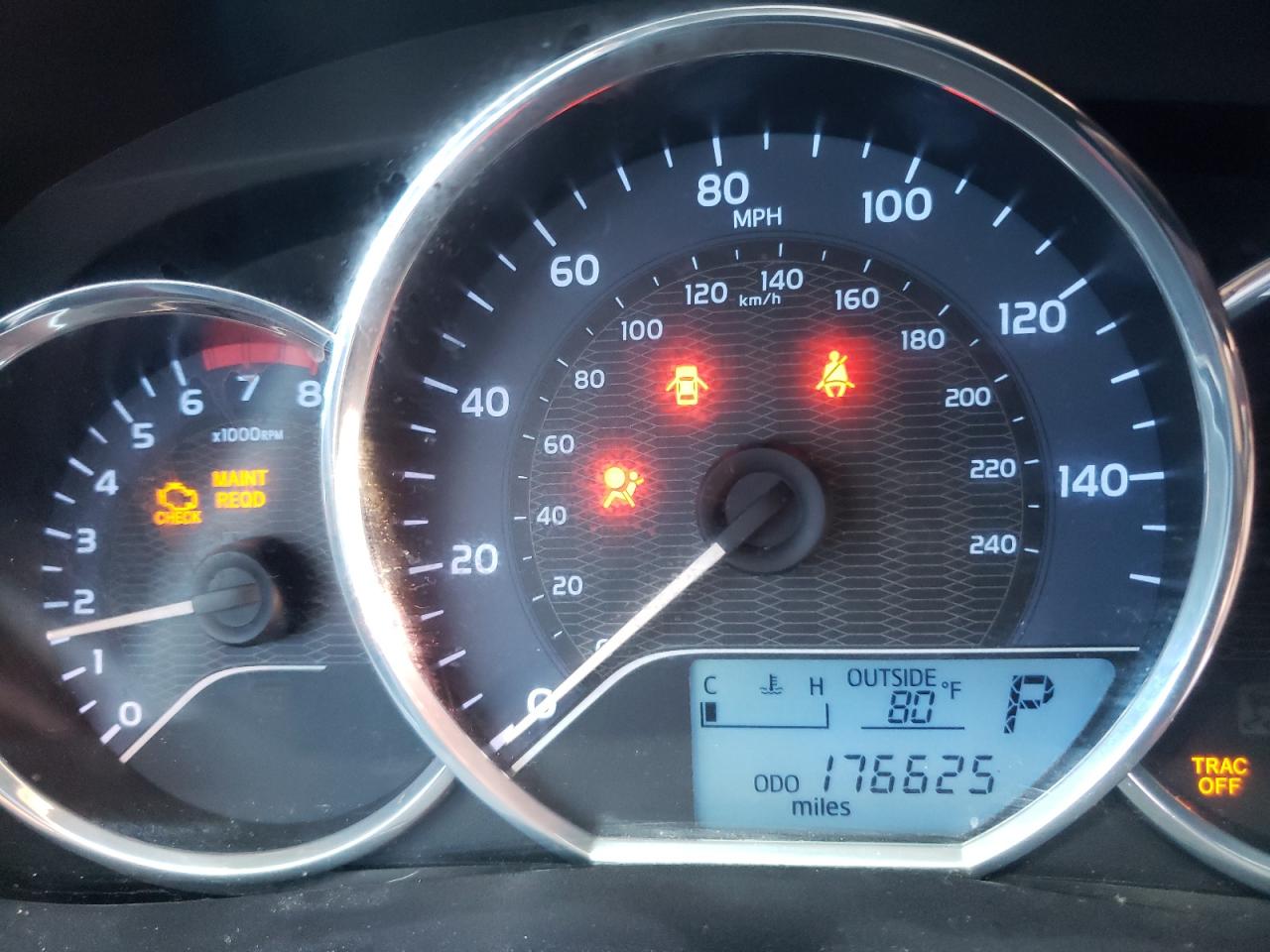 Photo 8 from auction – 2014 TOYOTA COROLLA with VIN 2T1BURHEXEC180425
