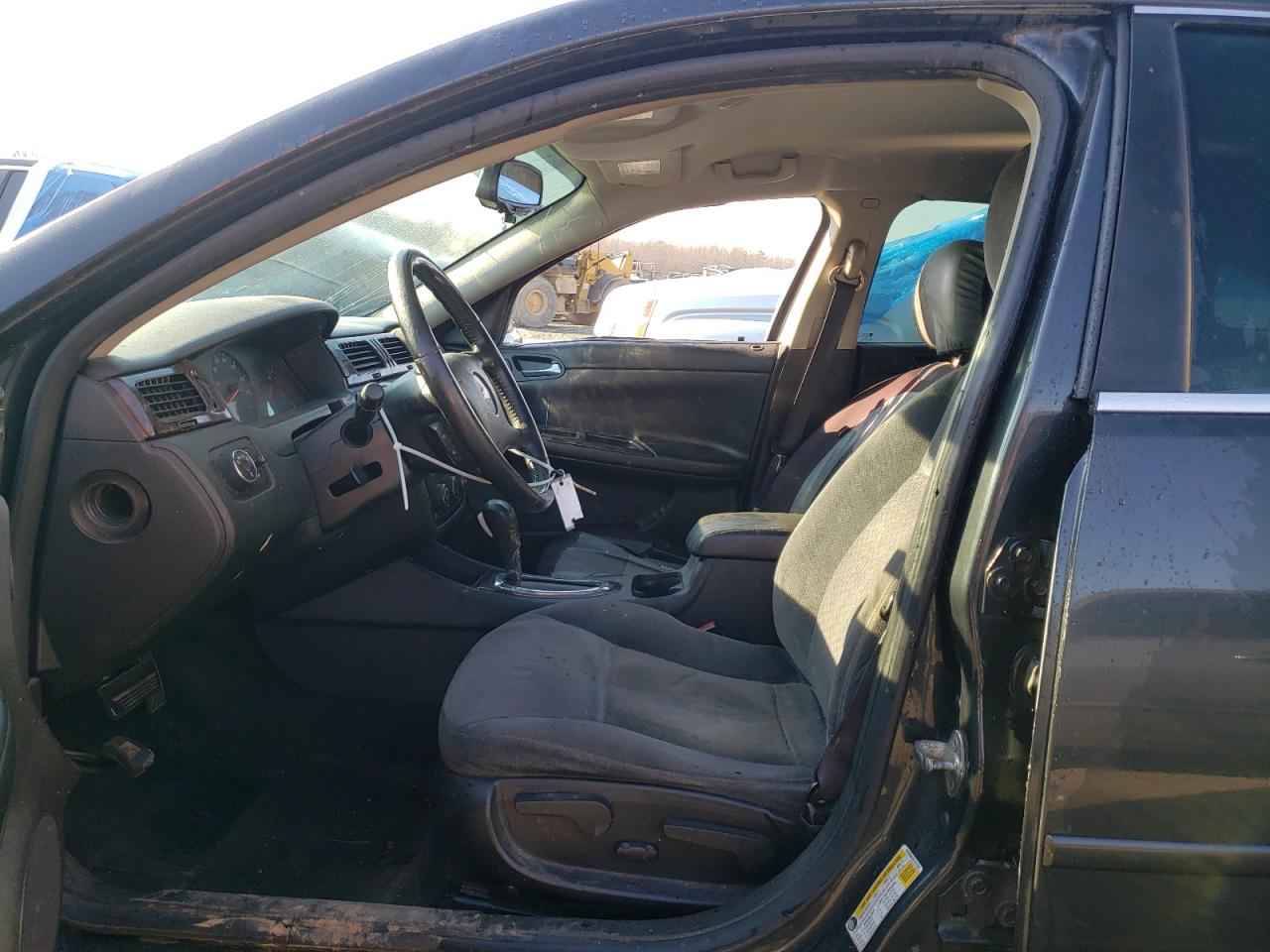 Photo 5 from auction – 2012 CHEVROLET IMPALA LS with VIN 2G1WA5E32C1207529