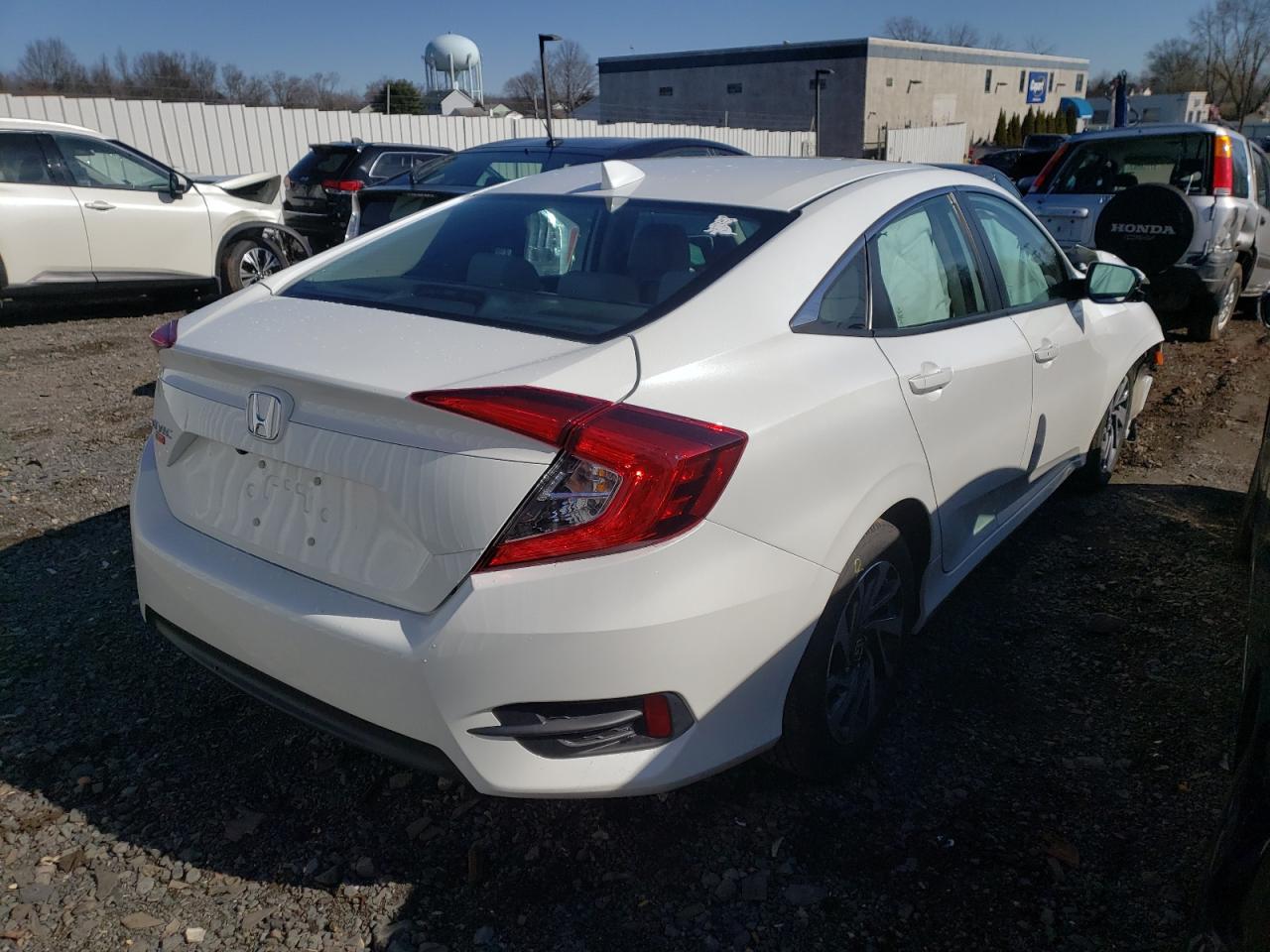 Photo 4 from auction – 2017 HONDA CIVIC EX with VIN 2HGFC2F7XHH543351