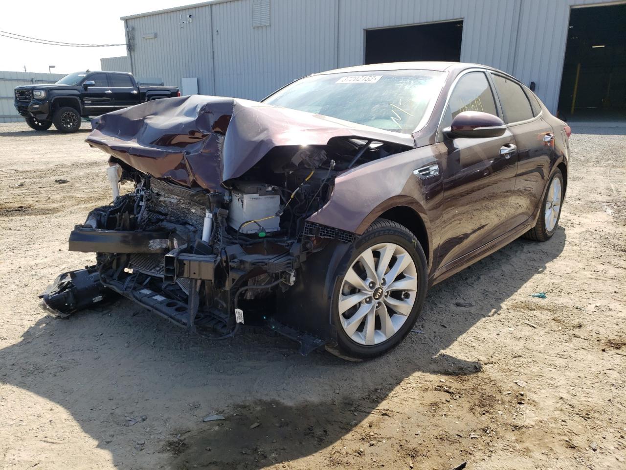 Photo 2 from auction – 2016 KIA OPTIMA LX with VIN 5XXGT4L30GG006831