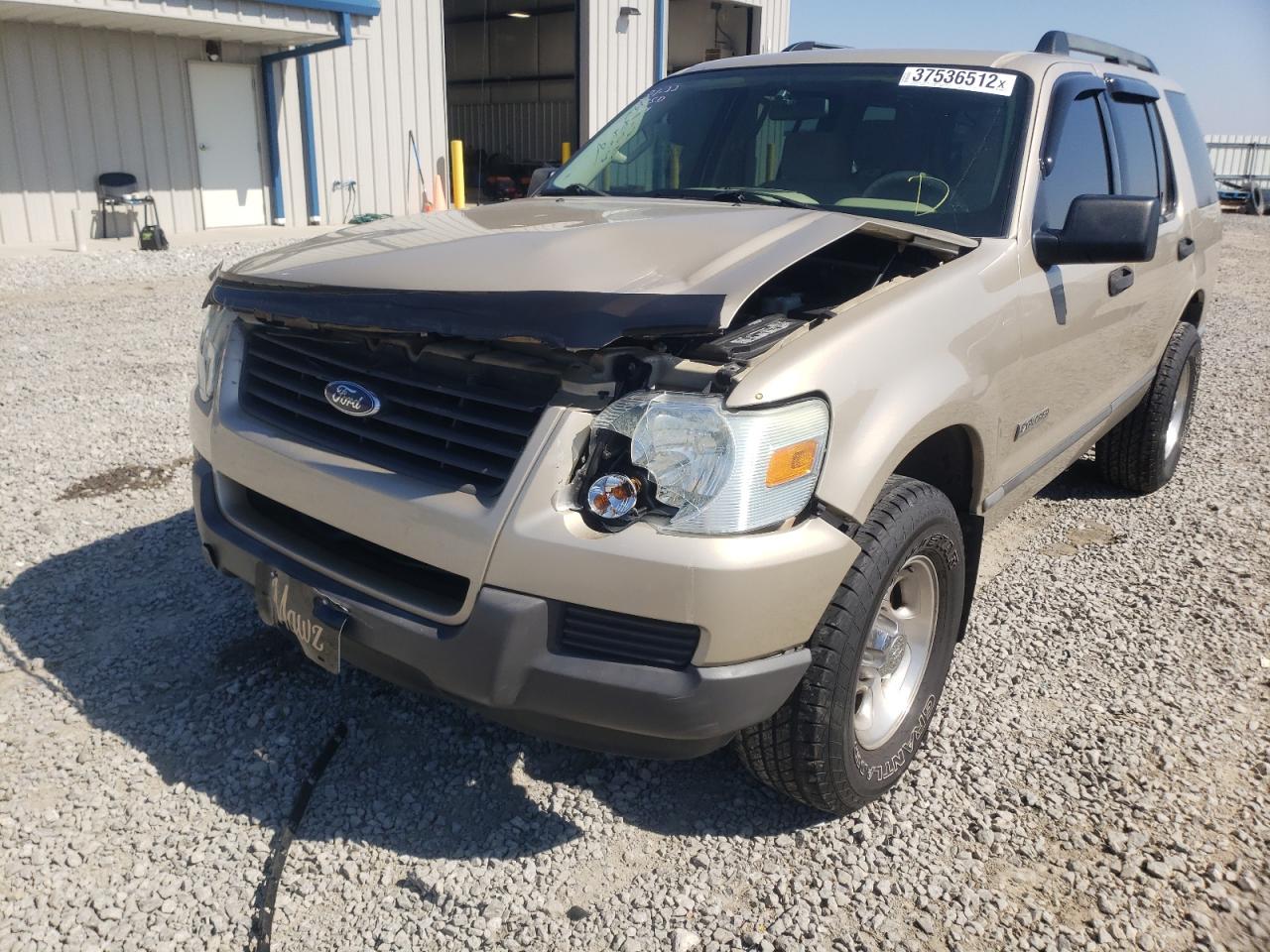 Photo 10 from auction – 2006 FORD EXPLORER X with VIN 1FMEU72E26UA24311