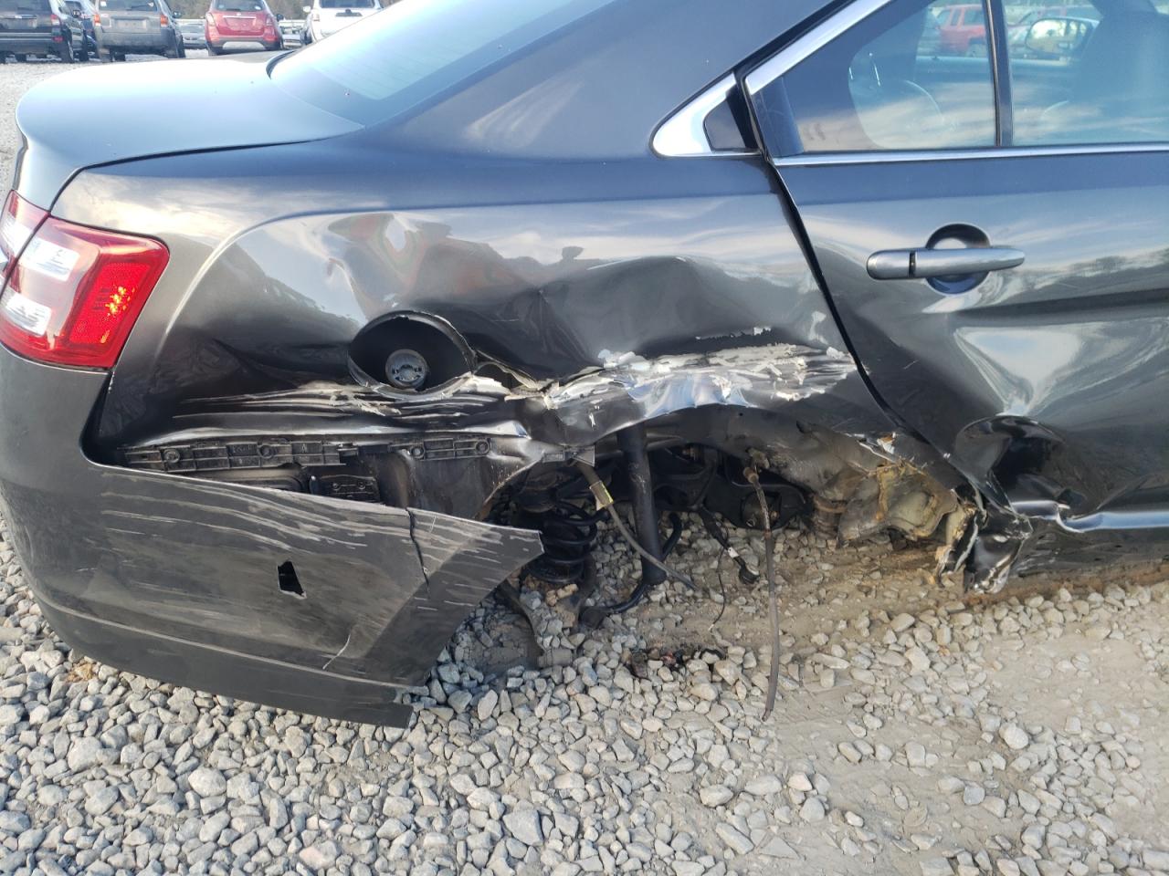 Photo 9 from auction – 2018 FORD TAURUS LIM with VIN 1FAHP2F84JG103248