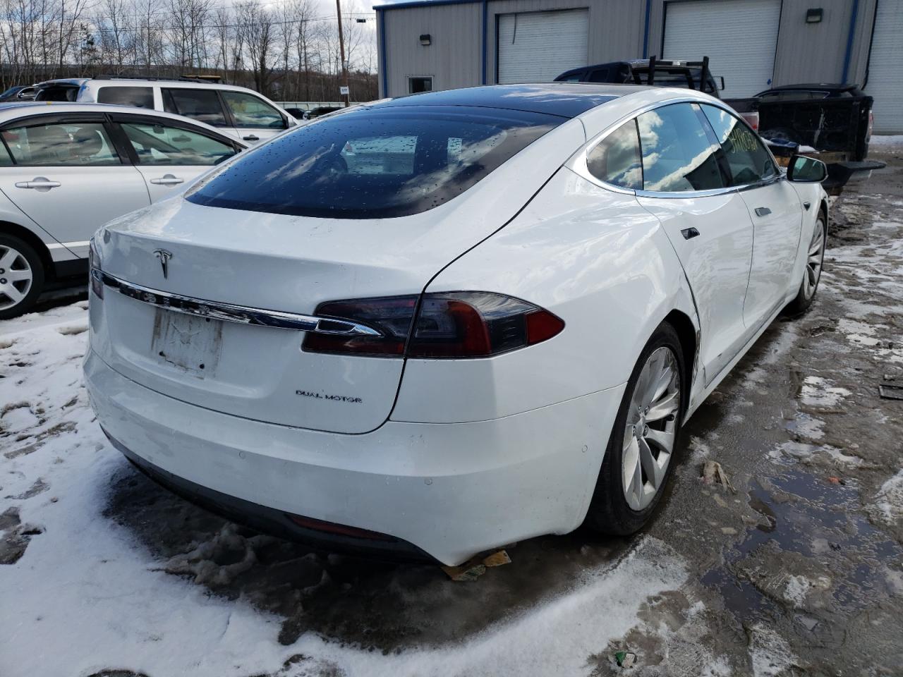 Photo 4 from auction – 2019 TESLA MODEL S with VIN 5YJSA1E20KF339769