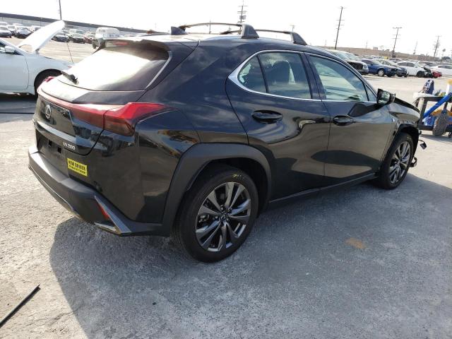 Photo 4 from auction – 2019 LEXUS UX 200 with VIN JTHY3JBH9K2007232