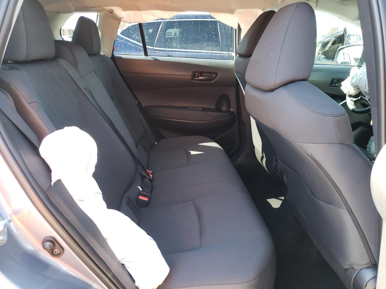 Photo 6 from auction – 2022 TOYOTA COROLLA CR with VIN 7MUCAAAG5NV008567