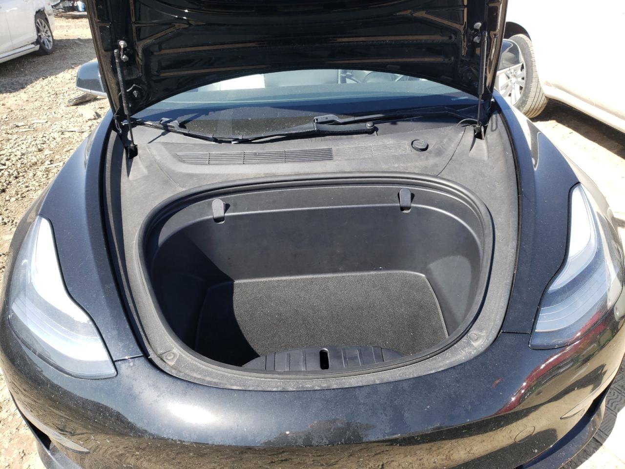 Photo 7 from auction – 2019 TESLA MODEL 3 with VIN 5YJ3E1EB6KF437150