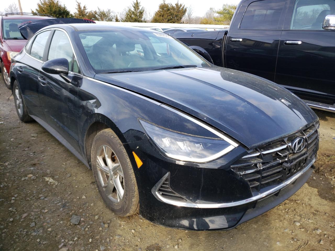 HYUNDAI SONATA SE 2021 with VIN 5NPEG4JA8MH093956 - Photo from auction