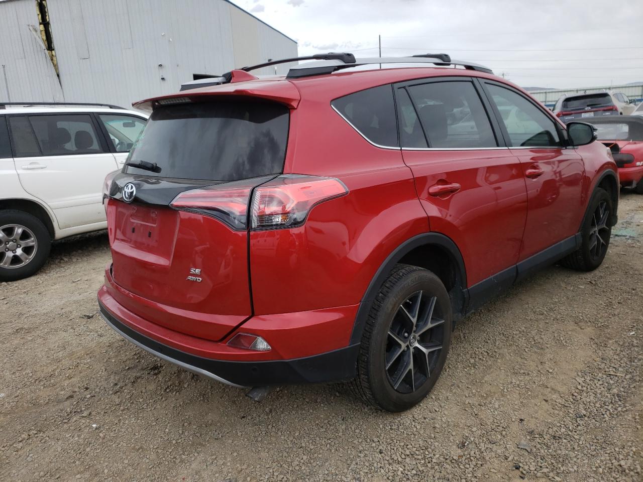 Photo 4 from auction – 2017 TOYOTA RAV4 SE with VIN 2T3JFREV1HW655996
