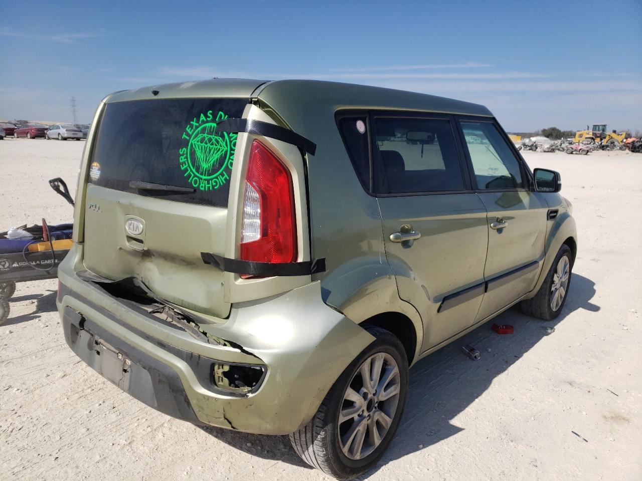 Photo 4 from auction – 2012 KIA SOUL + with VIN KNDJT2A64C7412444