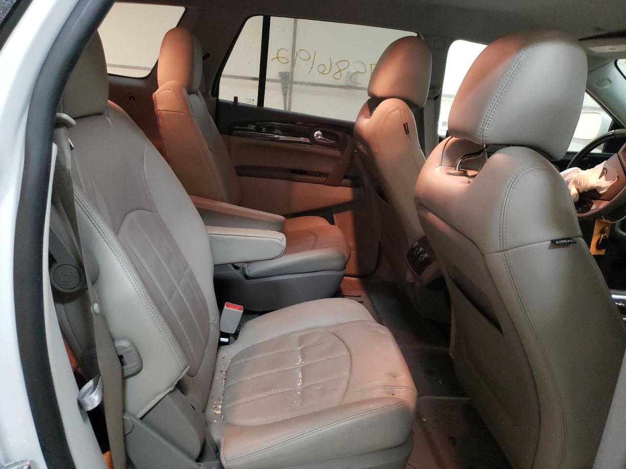 Photo 6 from auction – 2017 BUICK ENCLAVE with VIN 5GAKRBKD7HJ308042