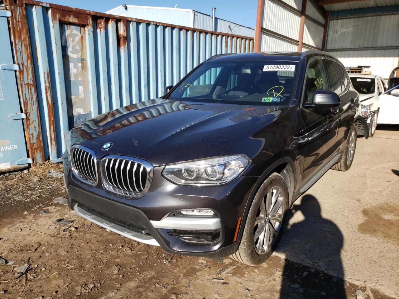 Photo 2 from auction – 2018 BMW X3 XDRIVE3 with VIN 5UXTR9C52JLD68244