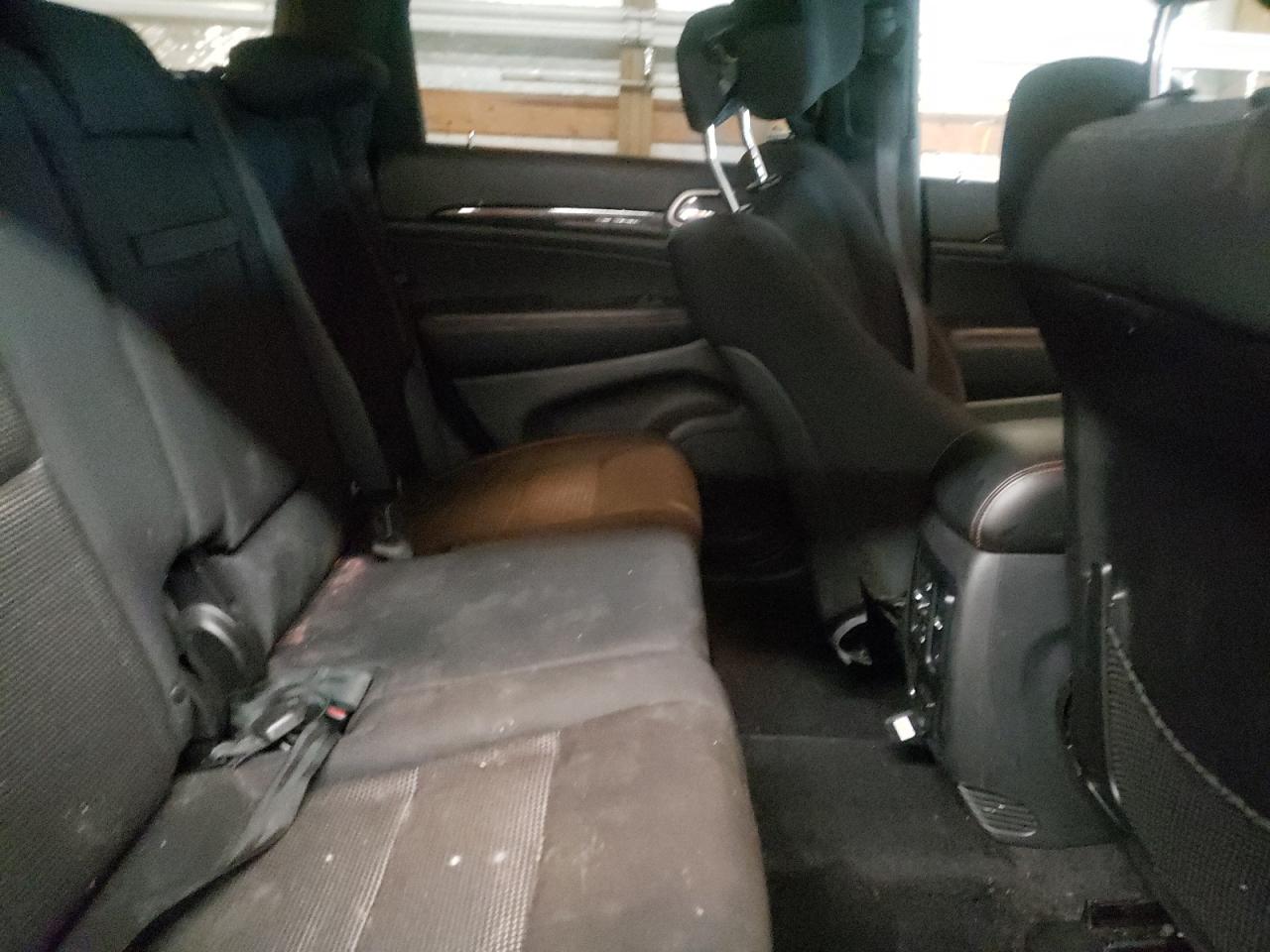 Photo 6 from auction – 2017 JEEP GRAND CHER with VIN 1C4RJFAG6HC678538