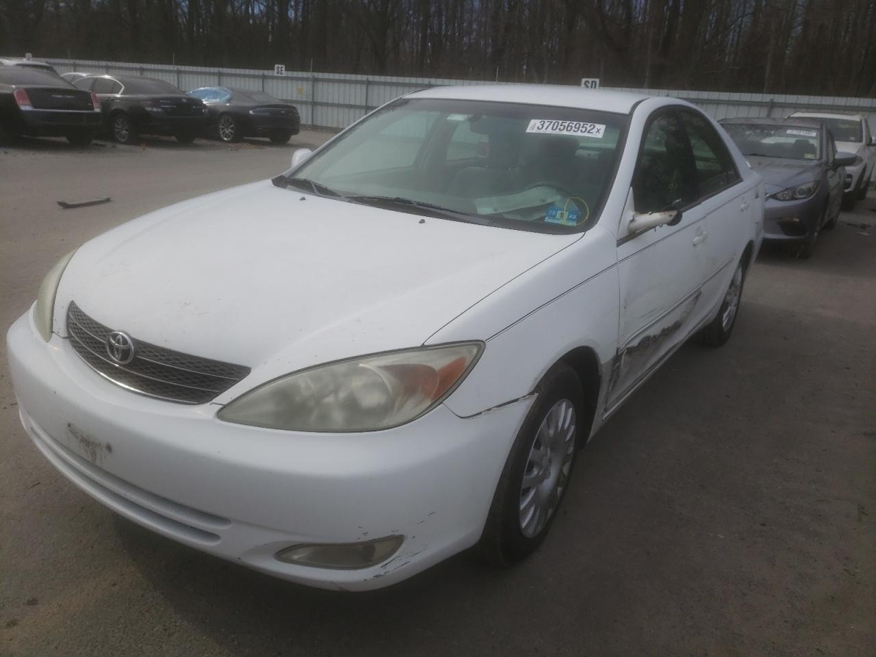 Photo 2 from auction – 2004 TOYOTA CAMRY LE with VIN 4T1BE30KX4U295048
