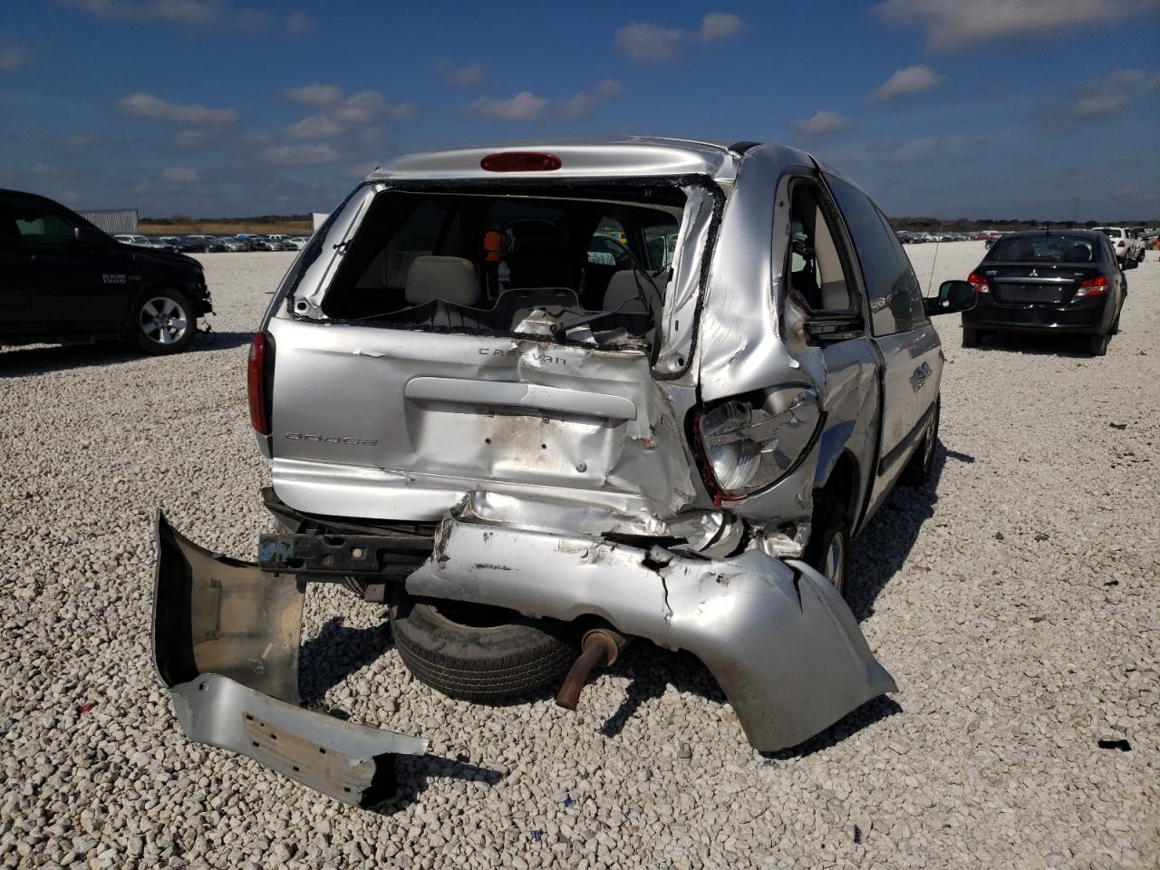 Photo 9 from auction – 2005 DODGE CARAVAN SX with VIN 1D4GP45R05B219970