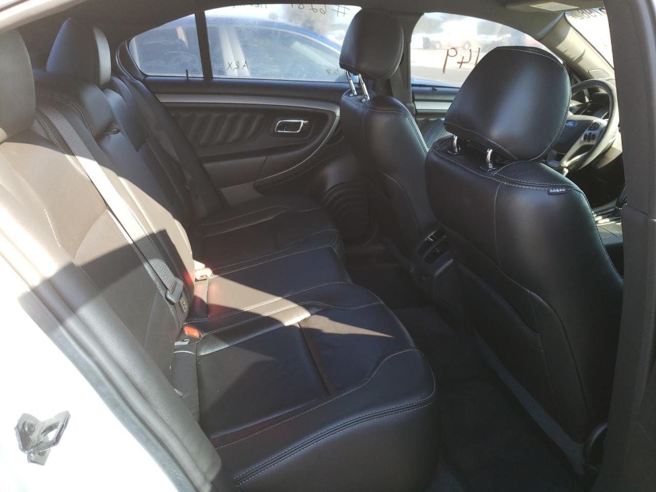 Photo 6 from auction – 2017 FORD TAURUS with VIN 1FAHP2E92HG142795