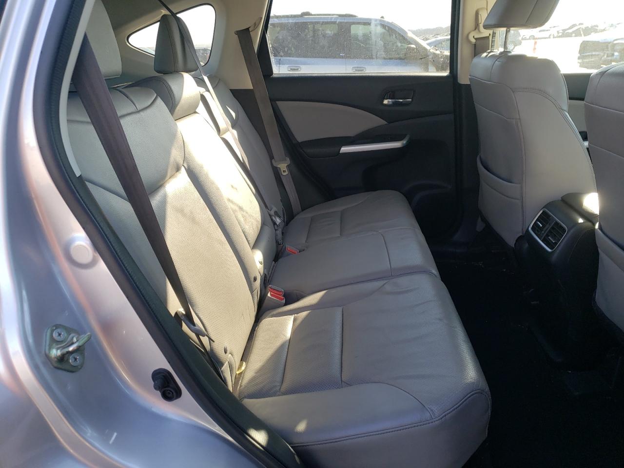 Photo 6 from auction – 2016 HONDA CR-V EXL with VIN 5J6RM4H7XGL074078
