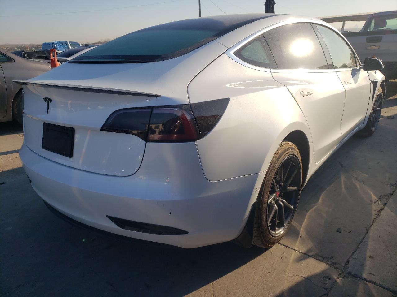 Photo 4 from auction – 2020 TESLA MODEL 3 with VIN 5YJ3E1EA6LF612652