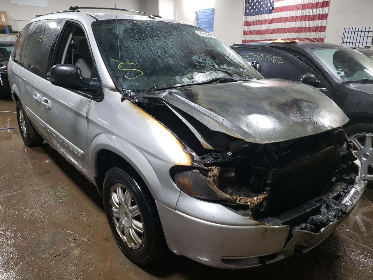 CHRYSLER TOWN & COU 2007 with VIN 2A4GP54L77R210746 - Photo from auction