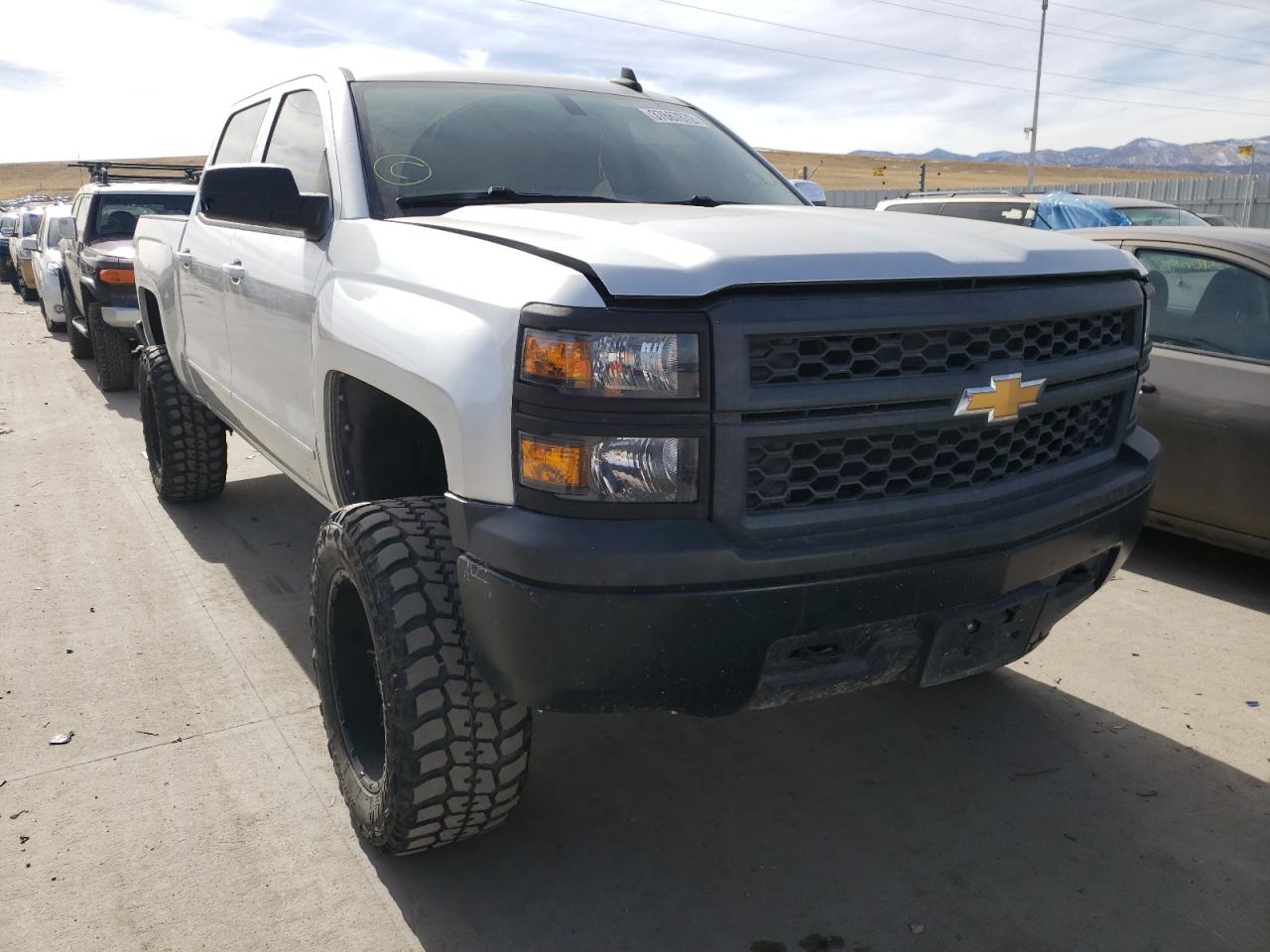 CHEVROLET SILVERADO 2015 مع رقم تعريف المركبة 3GCUKREC3FG429124 - صورة من المزاد