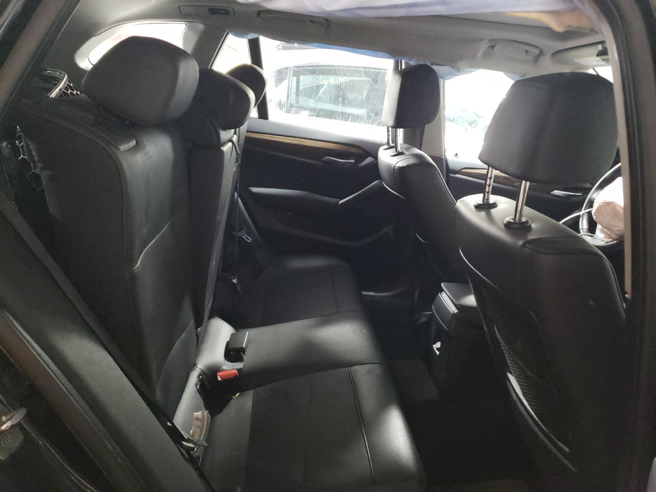 Photo 6 from auction – 2015 BMW X1 XDRIVE2 with VIN WBAVL1C57FVY40263