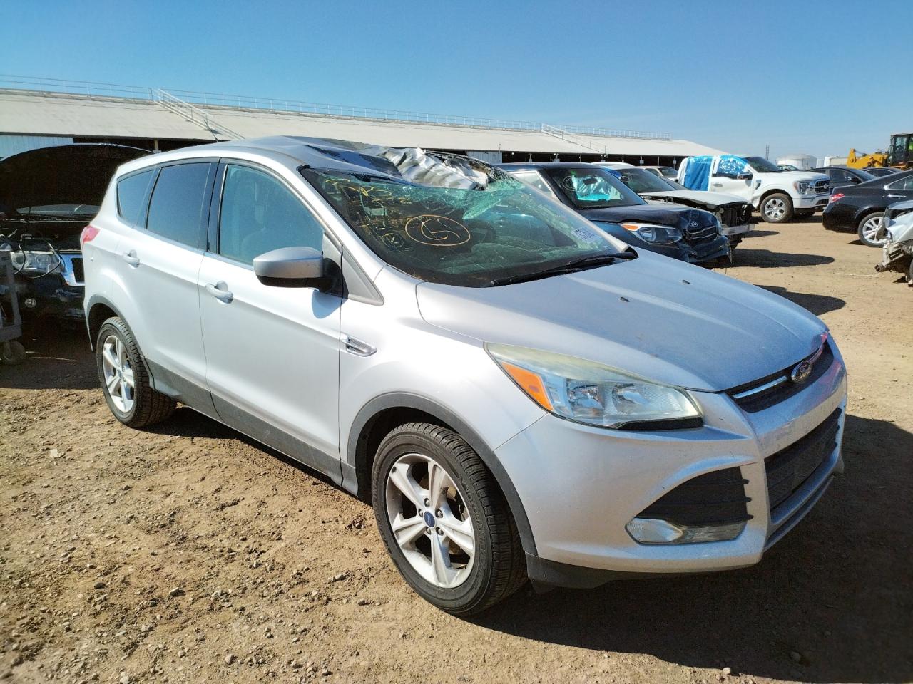 FORD ESCAPE SE 2016 with VIN 1FMCU0GXXGUB26062 - Photo from auction