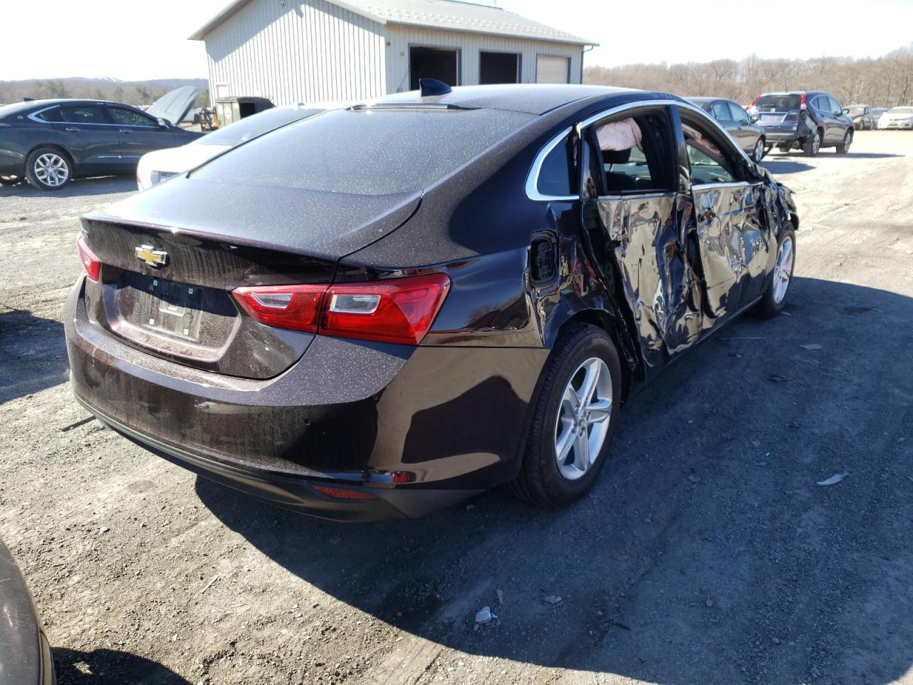 Photo 4 from auction – 2021 CHEVROLET MALIBU LS with VIN 1G1ZB5ST3MF054541