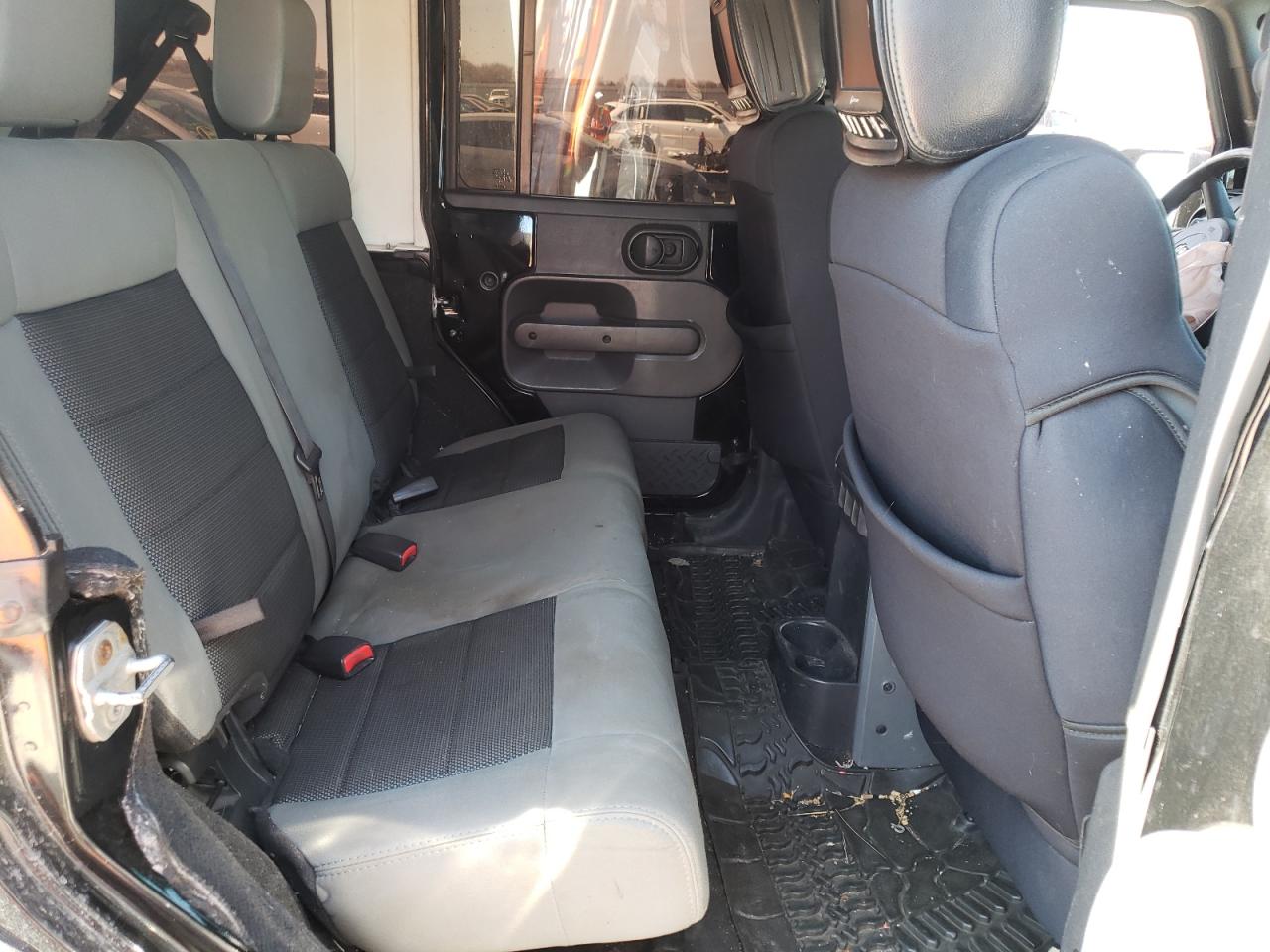 Photo 6 from auction – 2010 JEEP WRANGLER U with VIN 1J4BA3H12AL201655