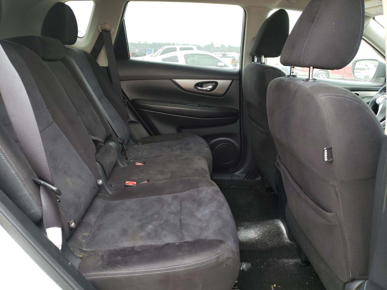 Photo 6 from auction – 2015 NISSAN ROGUE with VIN KNMAT2MT5FP548913