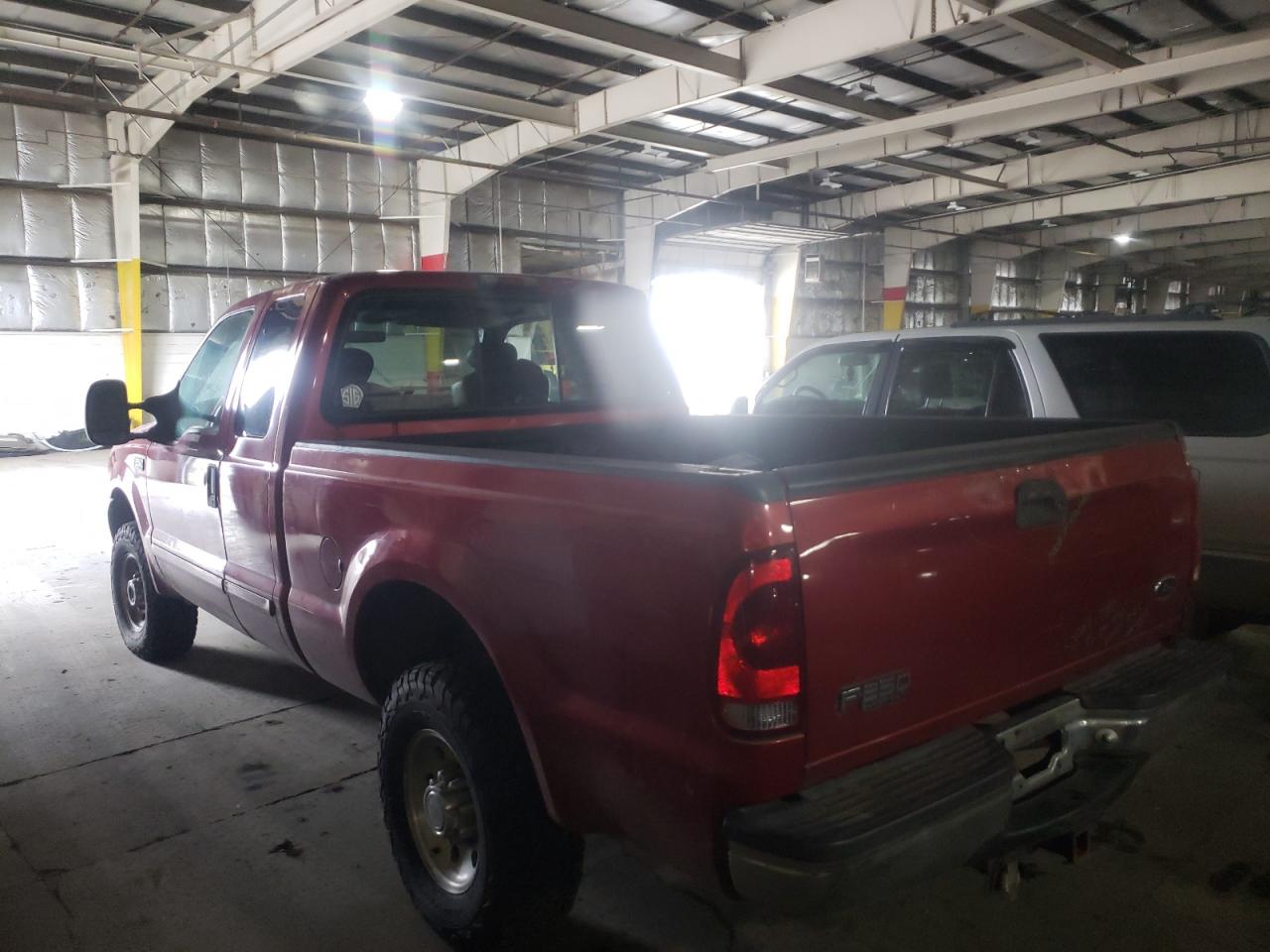 Photo 3 from auction – 2002 FORD F250 SUPER with VIN 1FTNX21F52EC59914