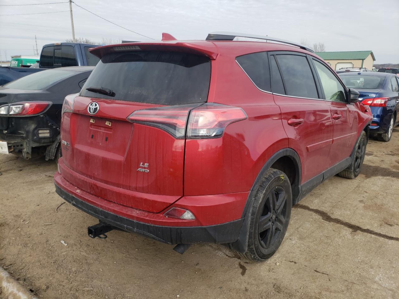 Photo 4 from auction – 2016 TOYOTA RAV4 LE with VIN JTMBFREV6GJ096396