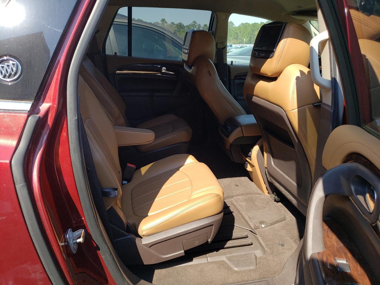 Photo 6 from auction – 2016 BUICK ENCLAVE with VIN 5GAKRBKD1GJ316264