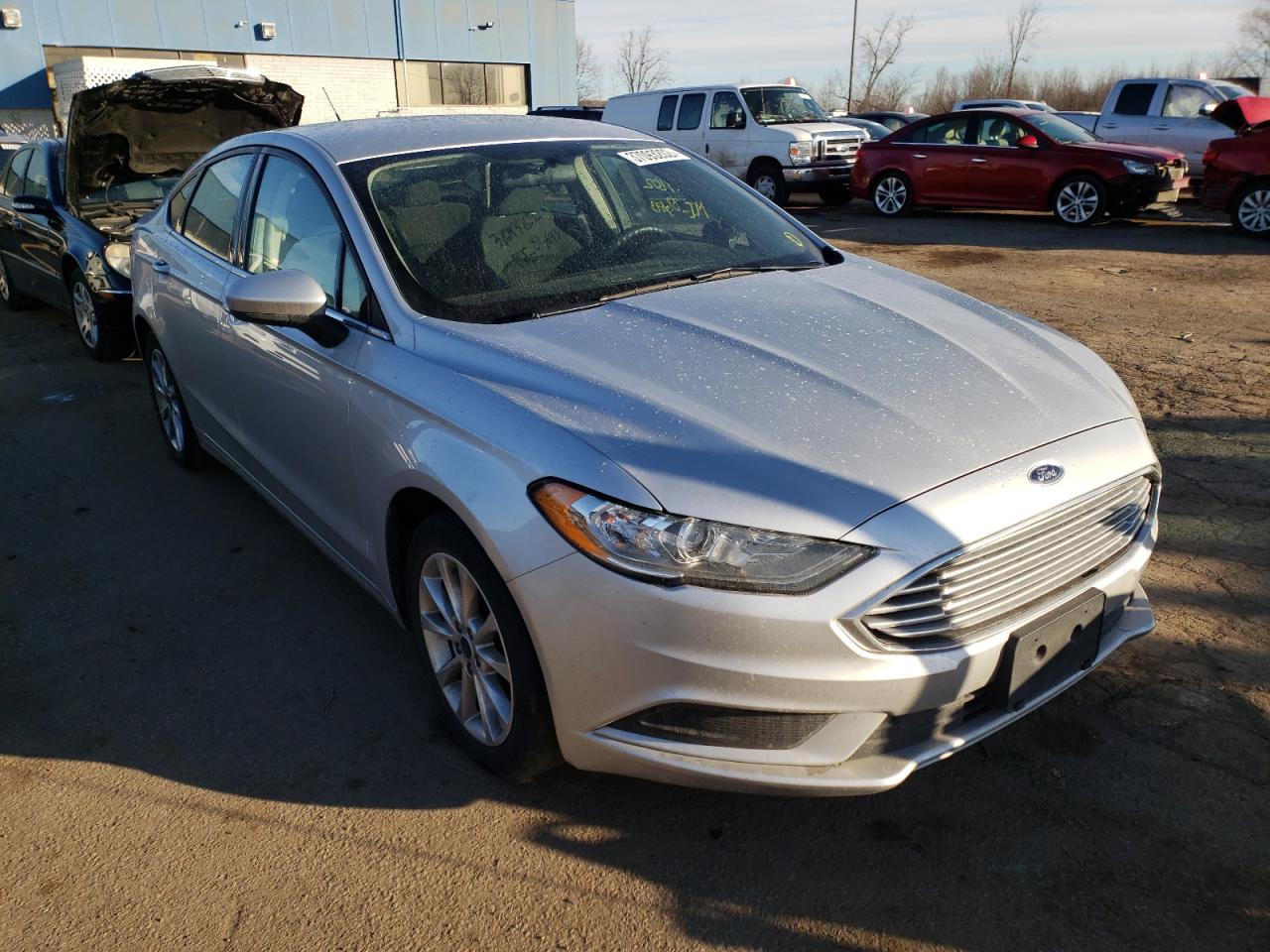Photo 1 from auction – 2017 FORD FUSION SE with VIN 3FA6P0HD1HR263855