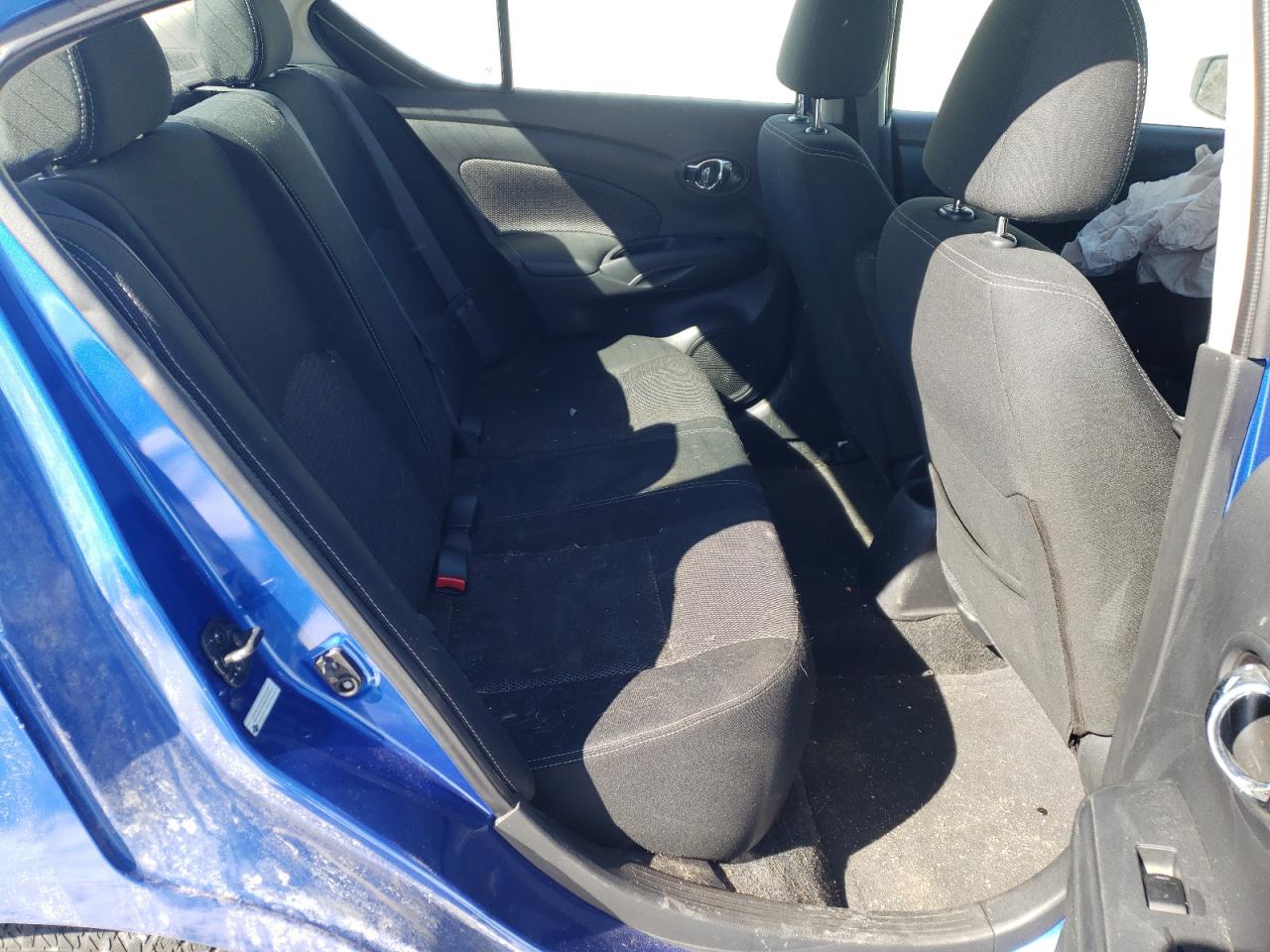Photo 6 from auction – 2017 NISSAN VERSA S with VIN 3N1CN7AP3HL899053