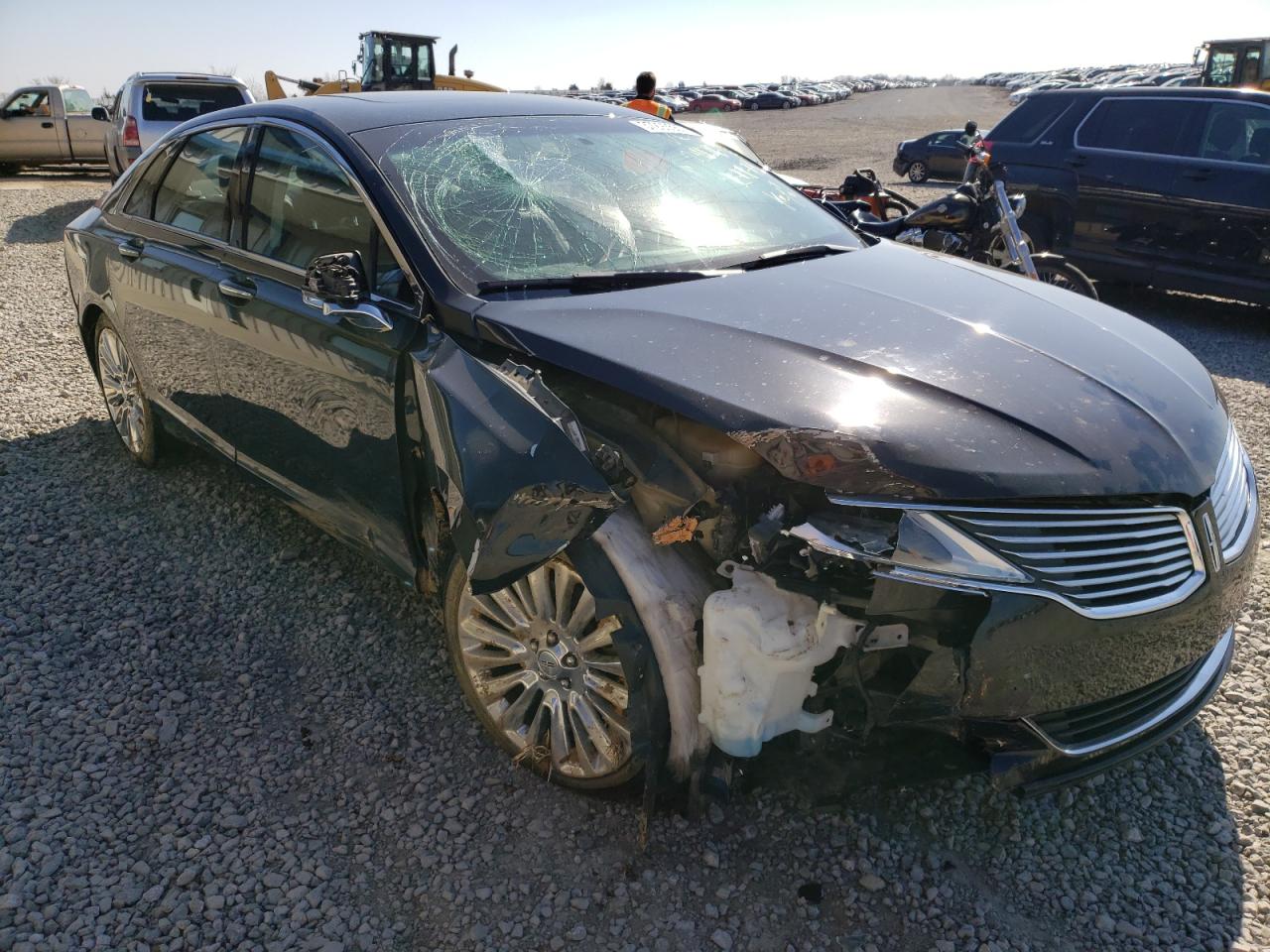 Photo 9 from auction – 2016 LINCOLN MKZ with VIN 3LN6L2J9XGR624579