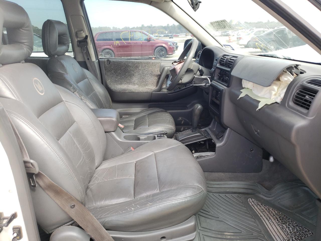 Photo 5 from auction – 2000 ISUZU RODEO S with VIN 4S2CK58W4Y4355291