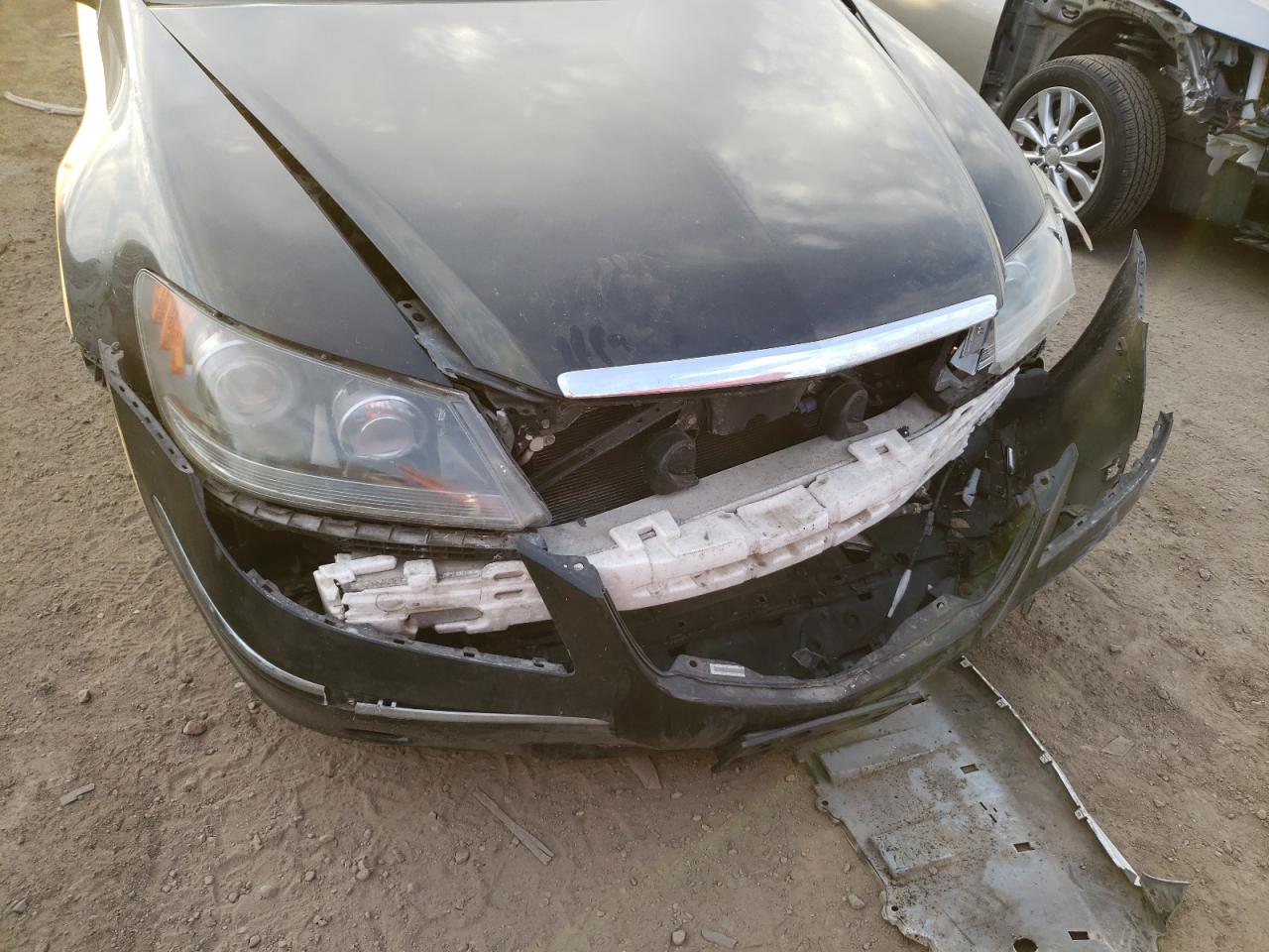 Photo 9 from auction – 2008 ACURA RL with VIN JH4KB16518C004711