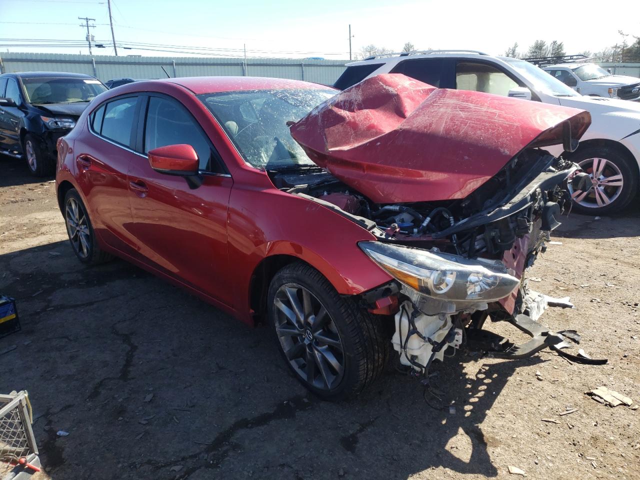 Photo 1 from auction – 2018 MAZDA 3 TOURING with VIN 3MZBN1L34JM185073