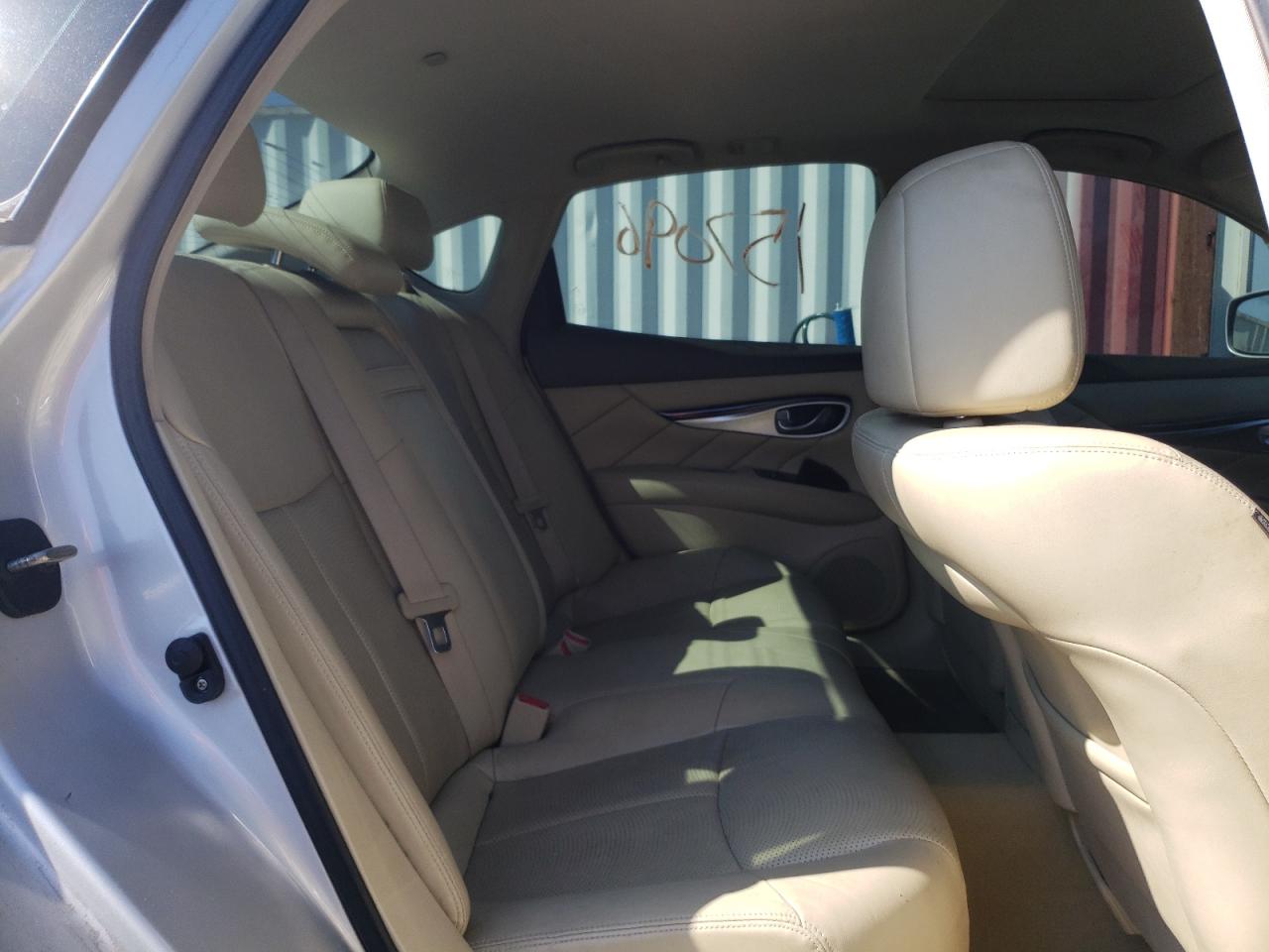 Photo 6 from auction – 2012 INFINITI M37 X with VIN JN1BY1AR2CM391074