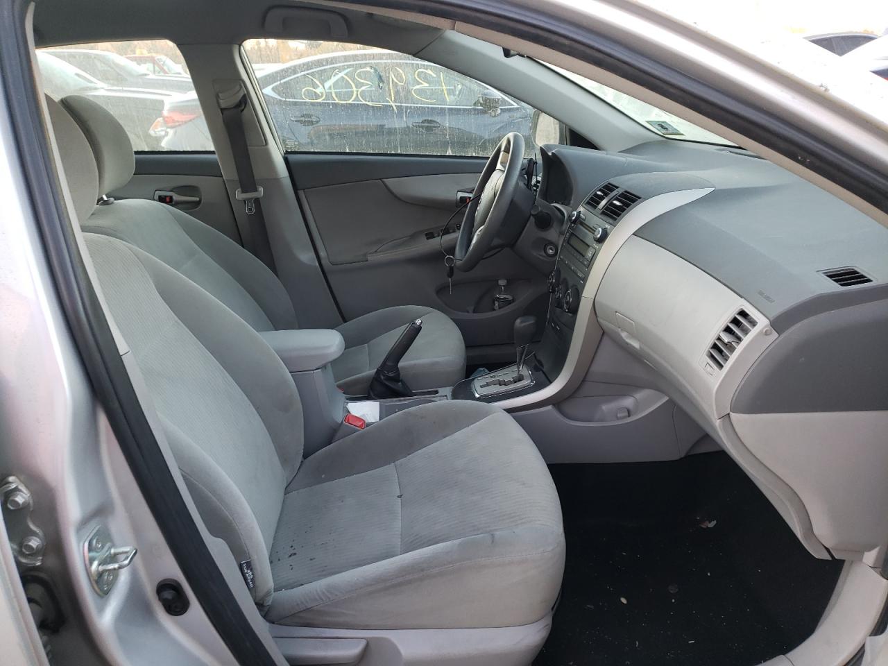 Photo 5 from auction – 2010 TOYOTA COROLLA BA with VIN 1NXBU4EE7AZ179989