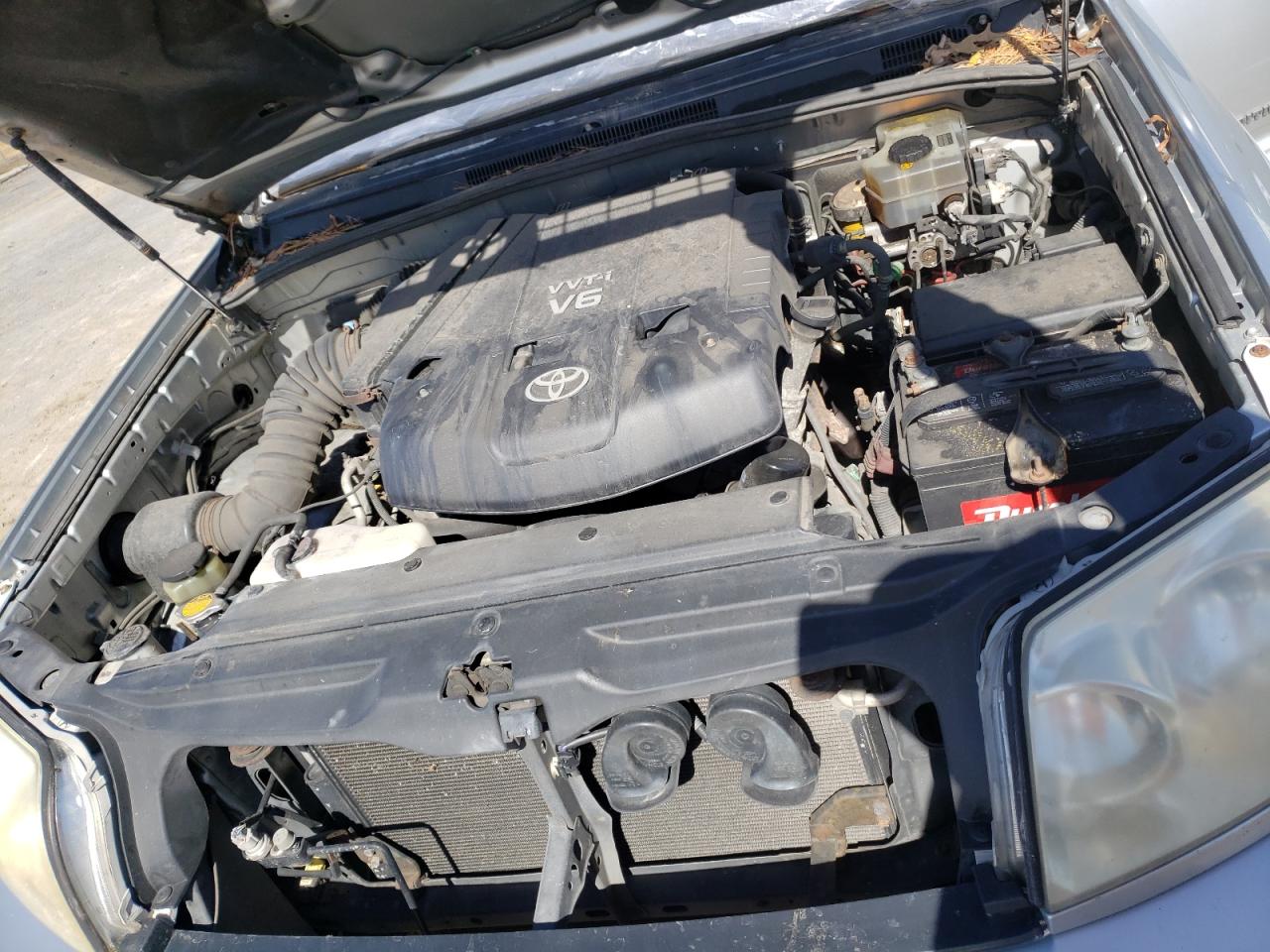 Photo 7 from auction – 2004 TOYOTA 4RUNNER SR with VIN JTEBU14R140024451